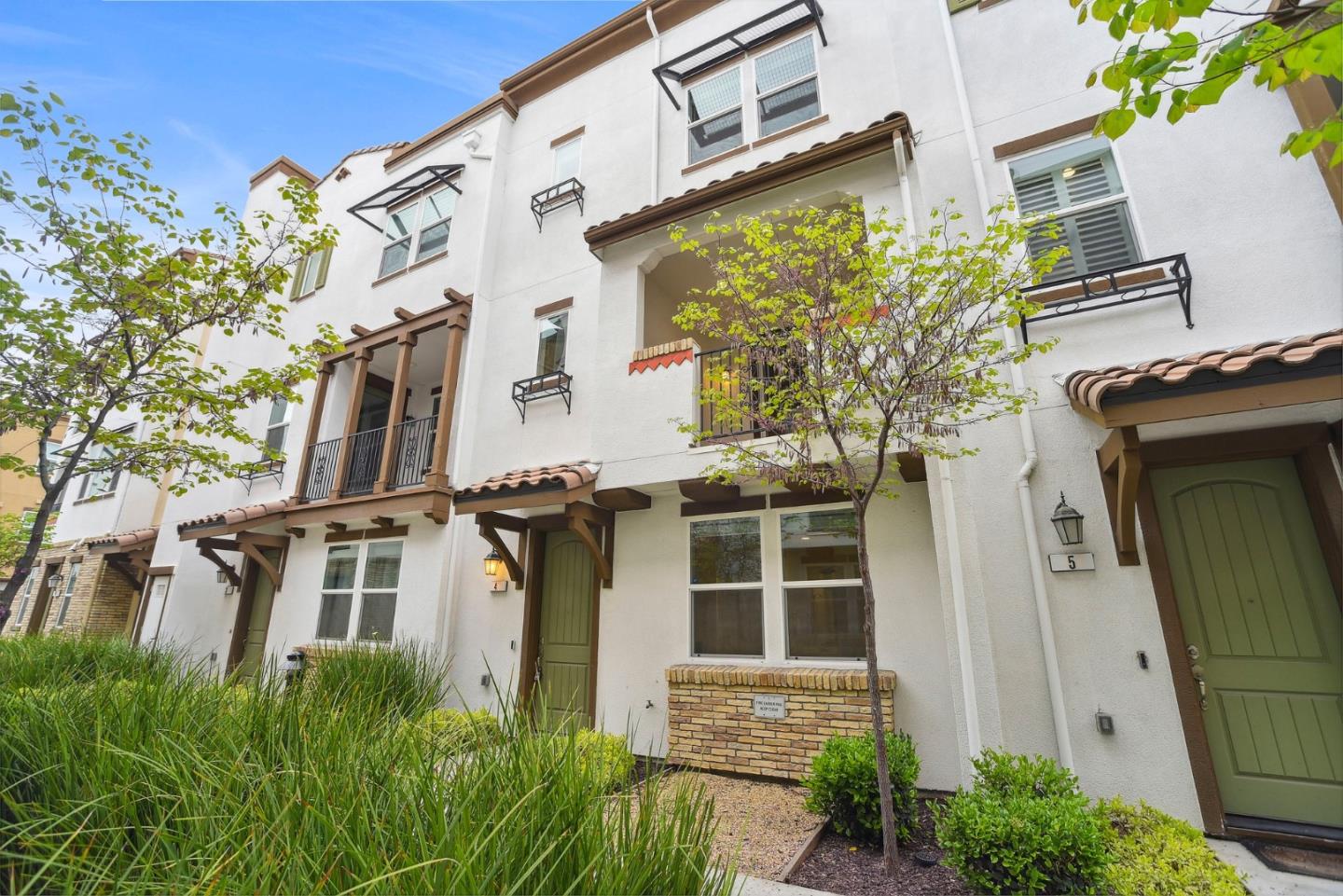 Detail Gallery Image 48 of 54 For 2736 Cannara Ln #4,  San Jose,  CA 95111 - 3 Beds | 3/1 Baths