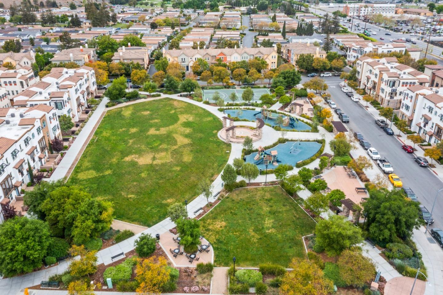 Detail Gallery Image 52 of 54 For 2736 Cannara Ln #4,  San Jose,  CA 95111 - 3 Beds | 3/1 Baths