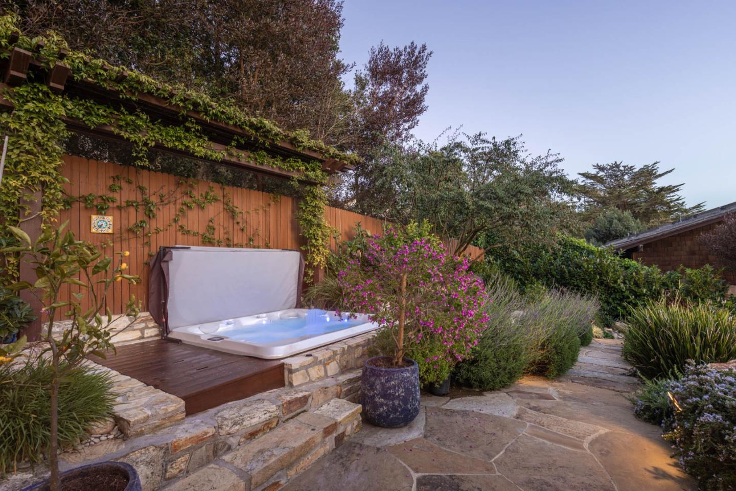 Detail Gallery Image 26 of 29 For 24429 Portola Ave, Carmel,  CA 93923 - 4 Beds | 3/1 Baths