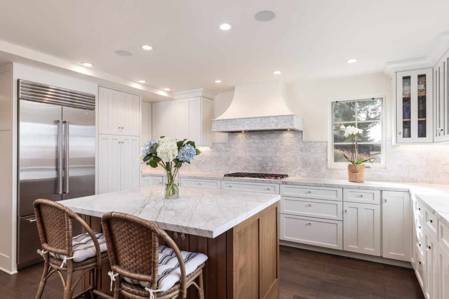 Detail Gallery Image 7 of 29 For 24429 Portola Ave, Carmel,  CA 93923 - 4 Beds | 3/1 Baths