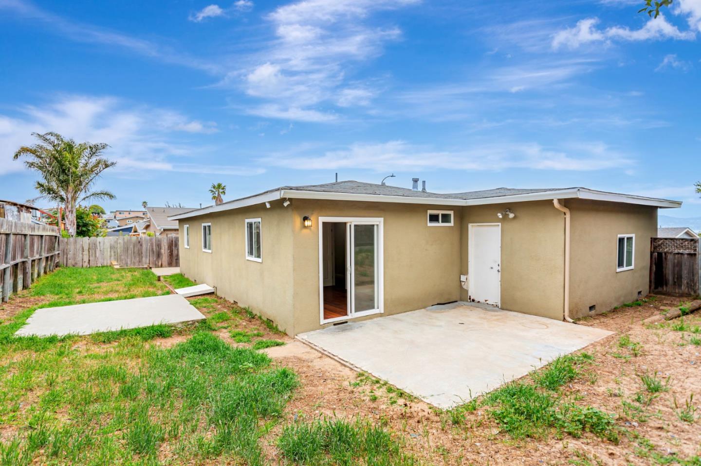 Detail Gallery Image 35 of 37 For 1762 Luzern St, Seaside,  CA 93955 - 3 Beds | 2 Baths