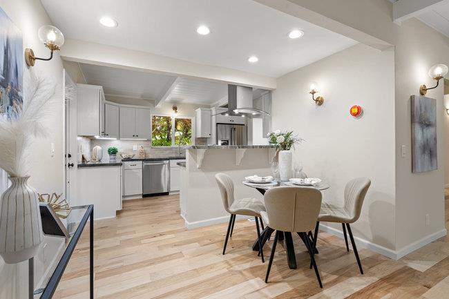 Detail Gallery Image 20 of 50 For 3902 Laguna, Palo Alto,  CA 94306 - 3 Beds | 2 Baths