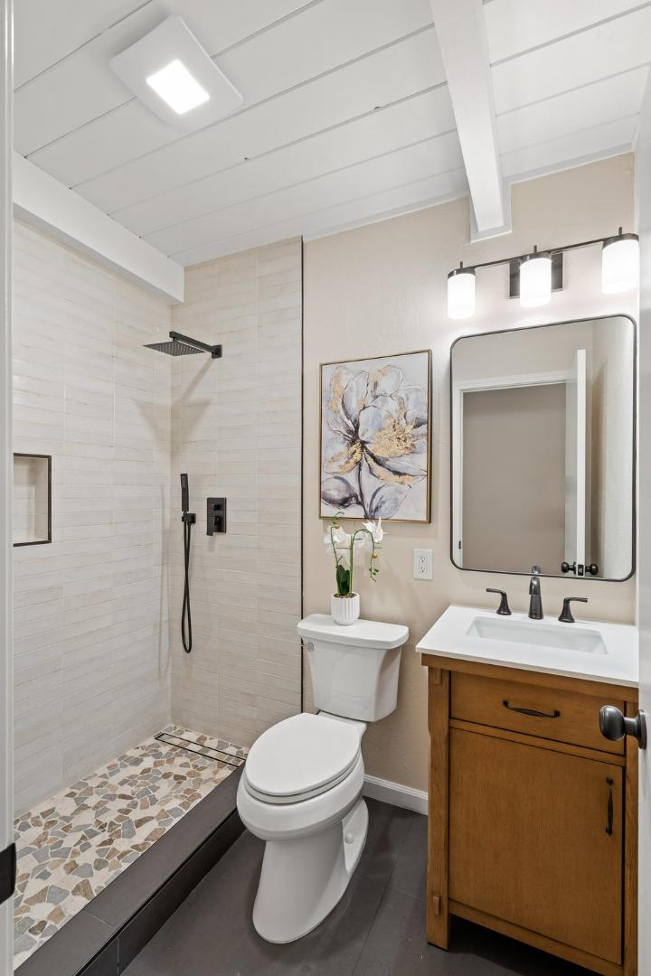Detail Gallery Image 30 of 50 For 3902 Laguna, Palo Alto,  CA 94306 - 3 Beds | 2 Baths