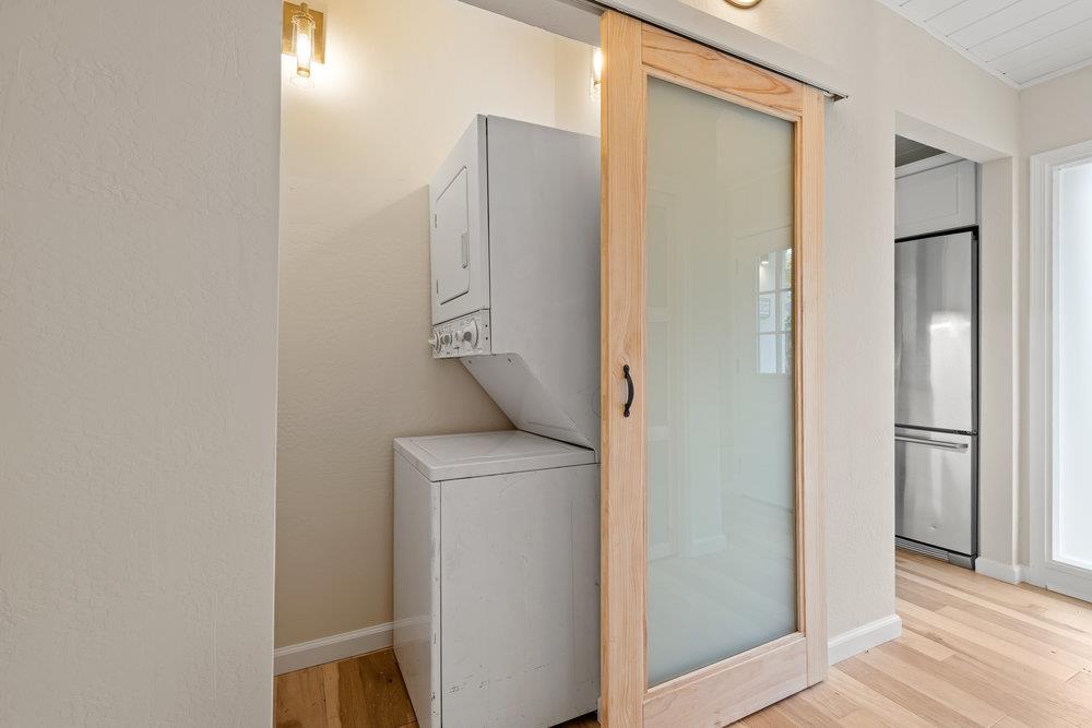 Detail Gallery Image 35 of 50 For 3902 Laguna, Palo Alto,  CA 94306 - 3 Beds | 2 Baths