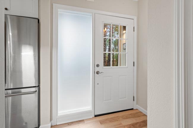 Detail Gallery Image 7 of 50 For 3902 Laguna, Palo Alto,  CA 94306 - 3 Beds | 2 Baths