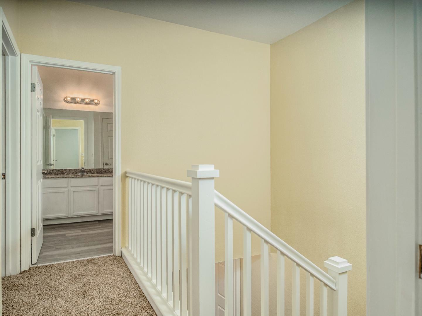 Detail Gallery Image 9 of 17 For 225 Pacifica Blvd #204,  Watsonville,  CA 95076 - 2 Beds | 1/1 Baths
