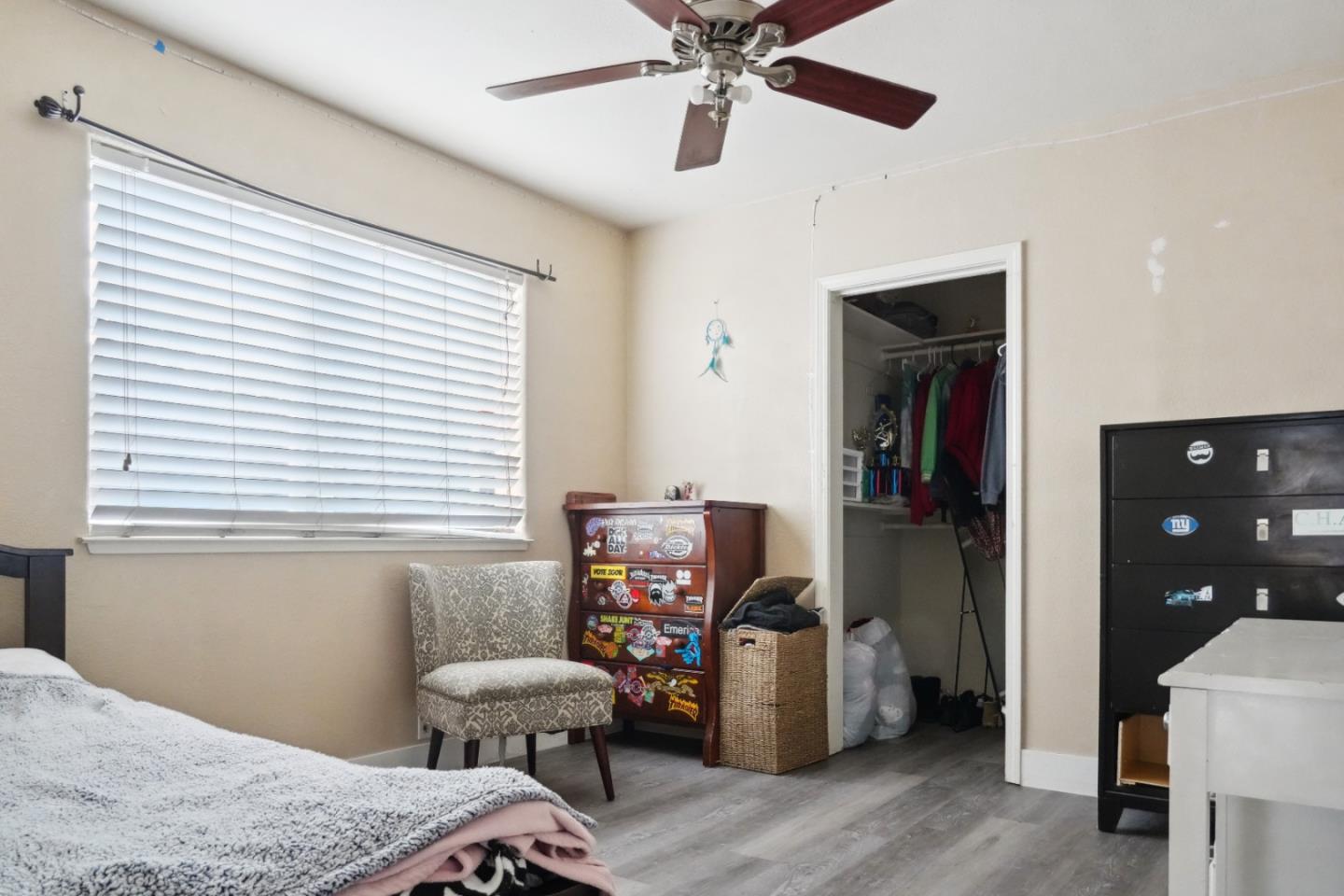 Detail Gallery Image 13 of 44 For 12 Eastern Dr, Watsonville,  CA 95076 - 4 Beds | 3 Baths