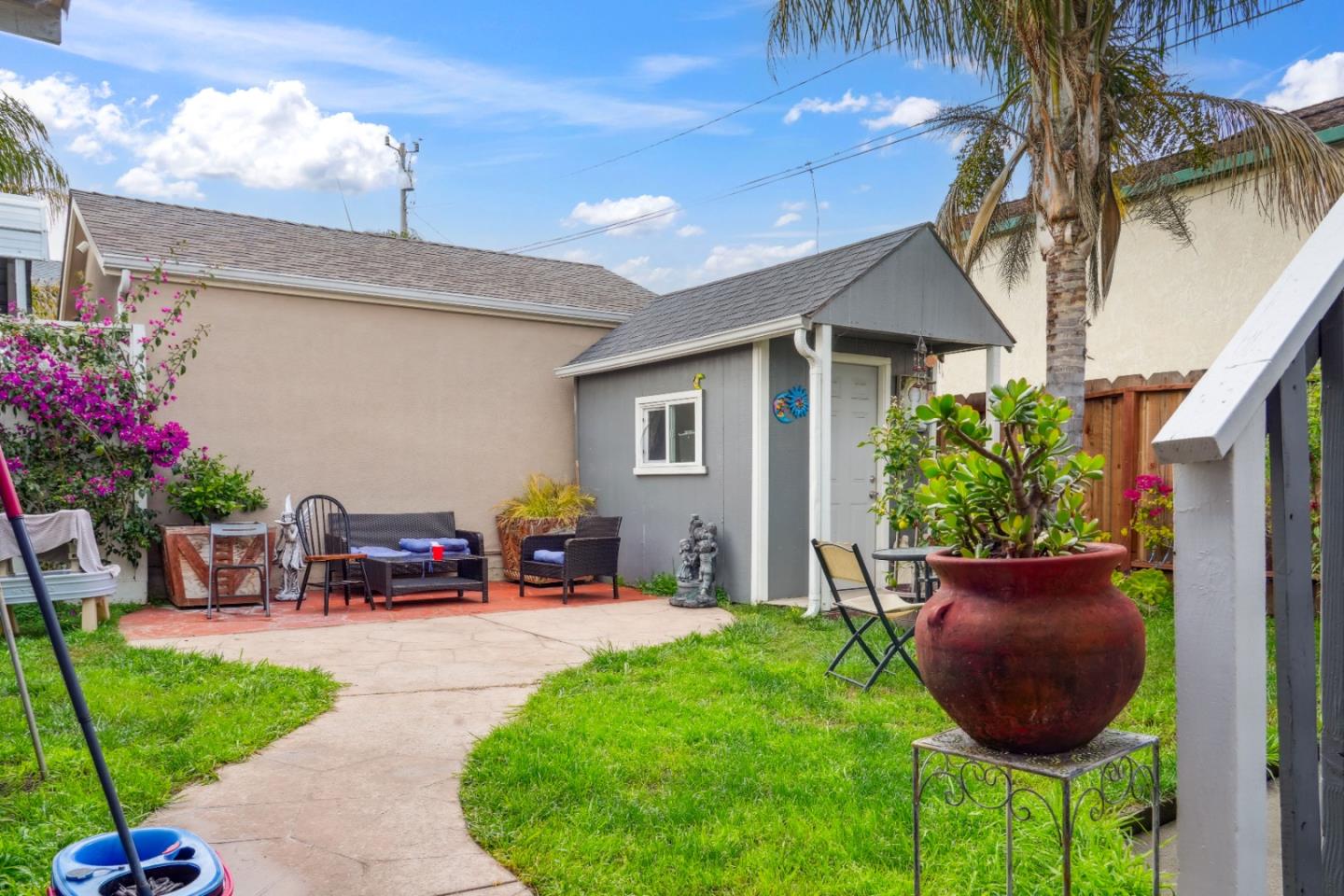 Detail Gallery Image 32 of 44 For 12 Eastern Dr, Watsonville,  CA 95076 - 4 Beds | 3 Baths