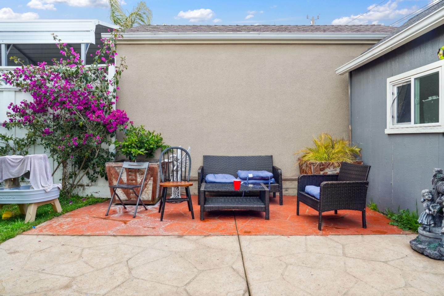 Detail Gallery Image 33 of 44 For 12 Eastern Dr, Watsonville,  CA 95076 - 4 Beds | 3 Baths