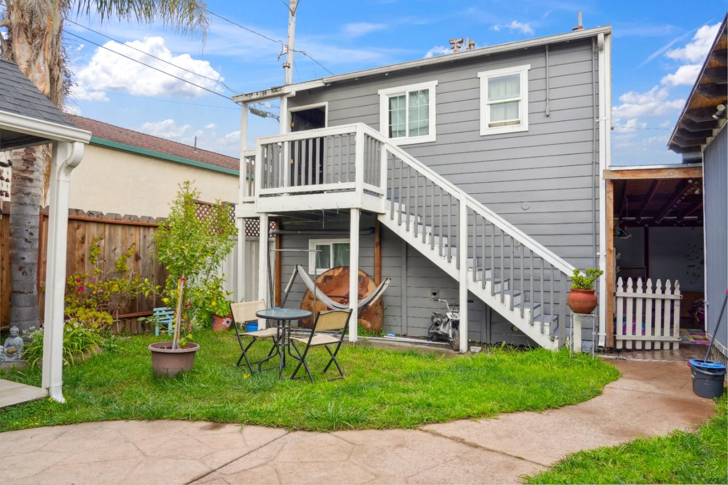 Detail Gallery Image 35 of 44 For 12 Eastern Dr, Watsonville,  CA 95076 - 4 Beds | 3 Baths