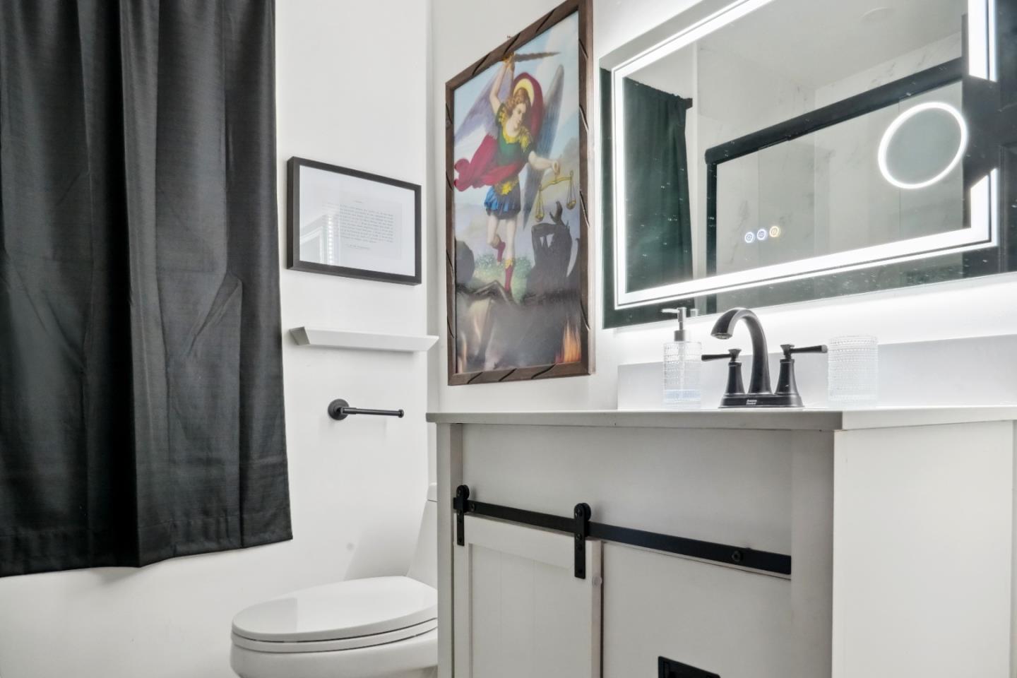 Detail Gallery Image 39 of 44 For 12 Eastern Dr, Watsonville,  CA 95076 - 4 Beds | 3 Baths