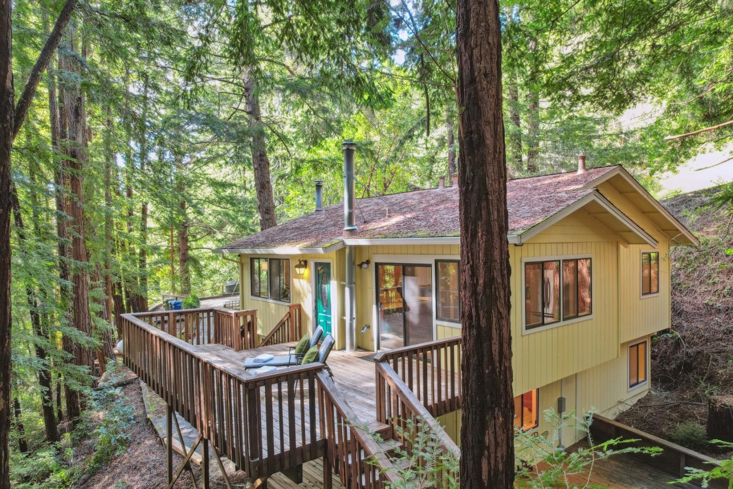 Detail Gallery Image 2 of 76 For 1030 Nina Dr, Boulder Creek,  CA 95006 - 4 Beds | 2 Baths