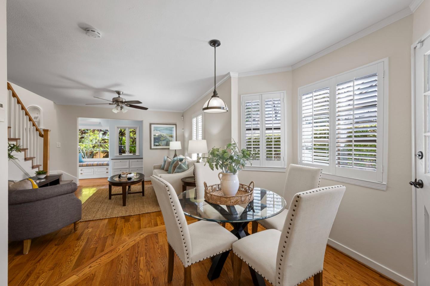 Detail Gallery Image 14 of 45 For 17705 Vista Ave, Monte Sereno,  CA 95030 - 3 Beds | 3 Baths