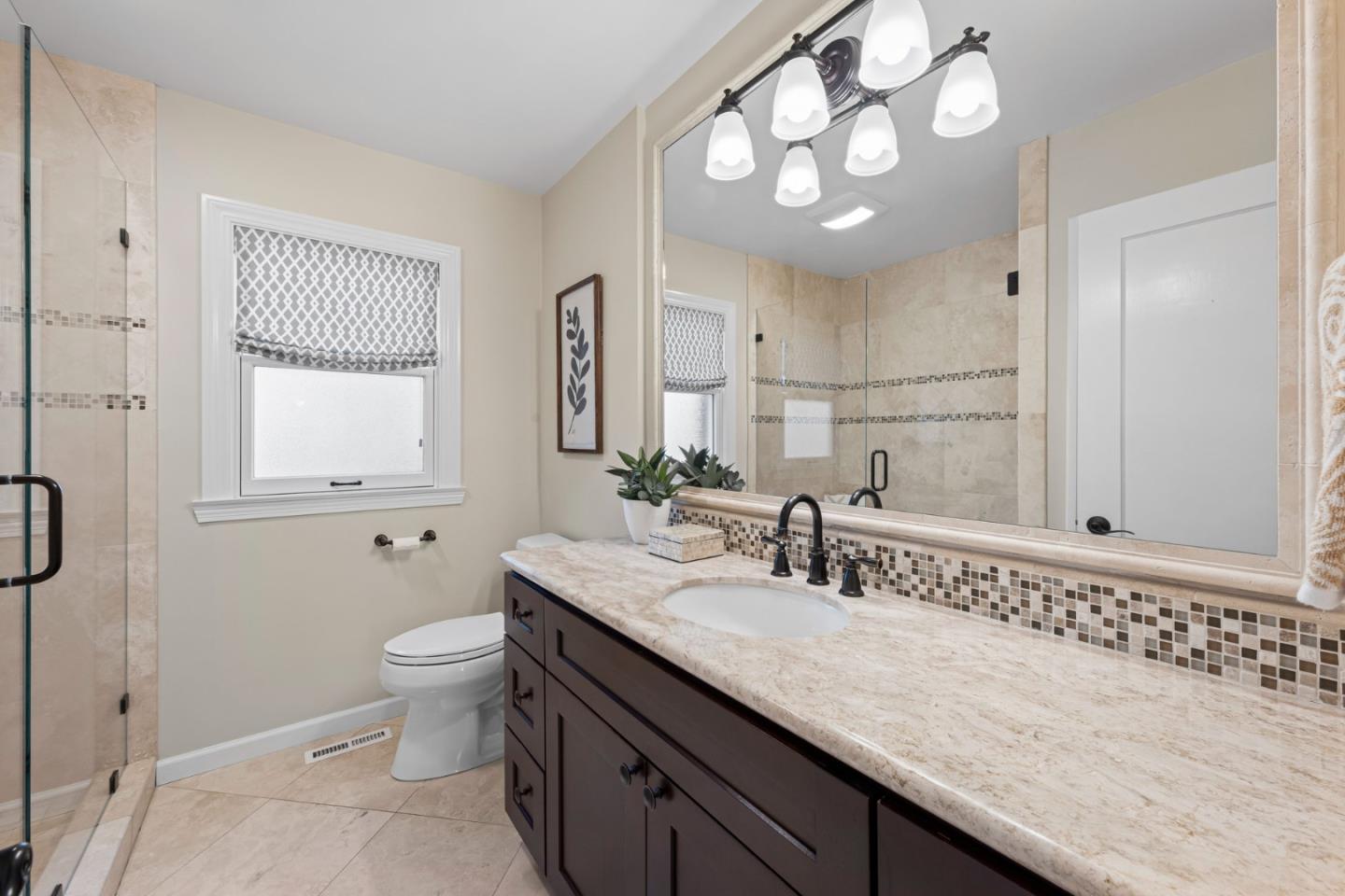 Detail Gallery Image 19 of 45 For 17705 Vista Ave, Monte Sereno,  CA 95030 - 3 Beds | 3 Baths