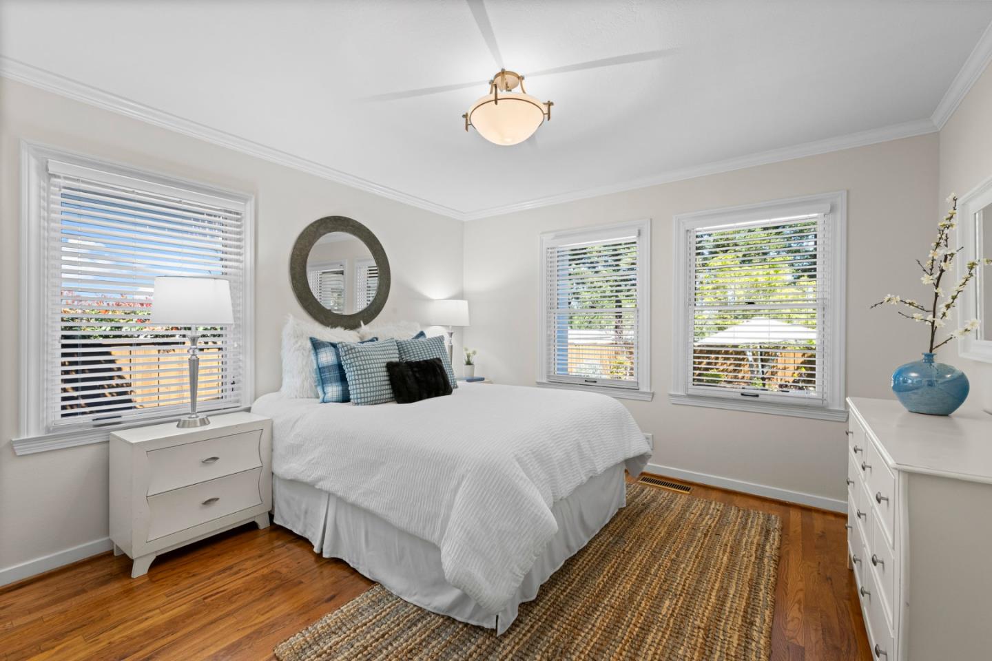 Detail Gallery Image 20 of 45 For 17705 Vista Ave, Monte Sereno,  CA 95030 - 3 Beds | 3 Baths