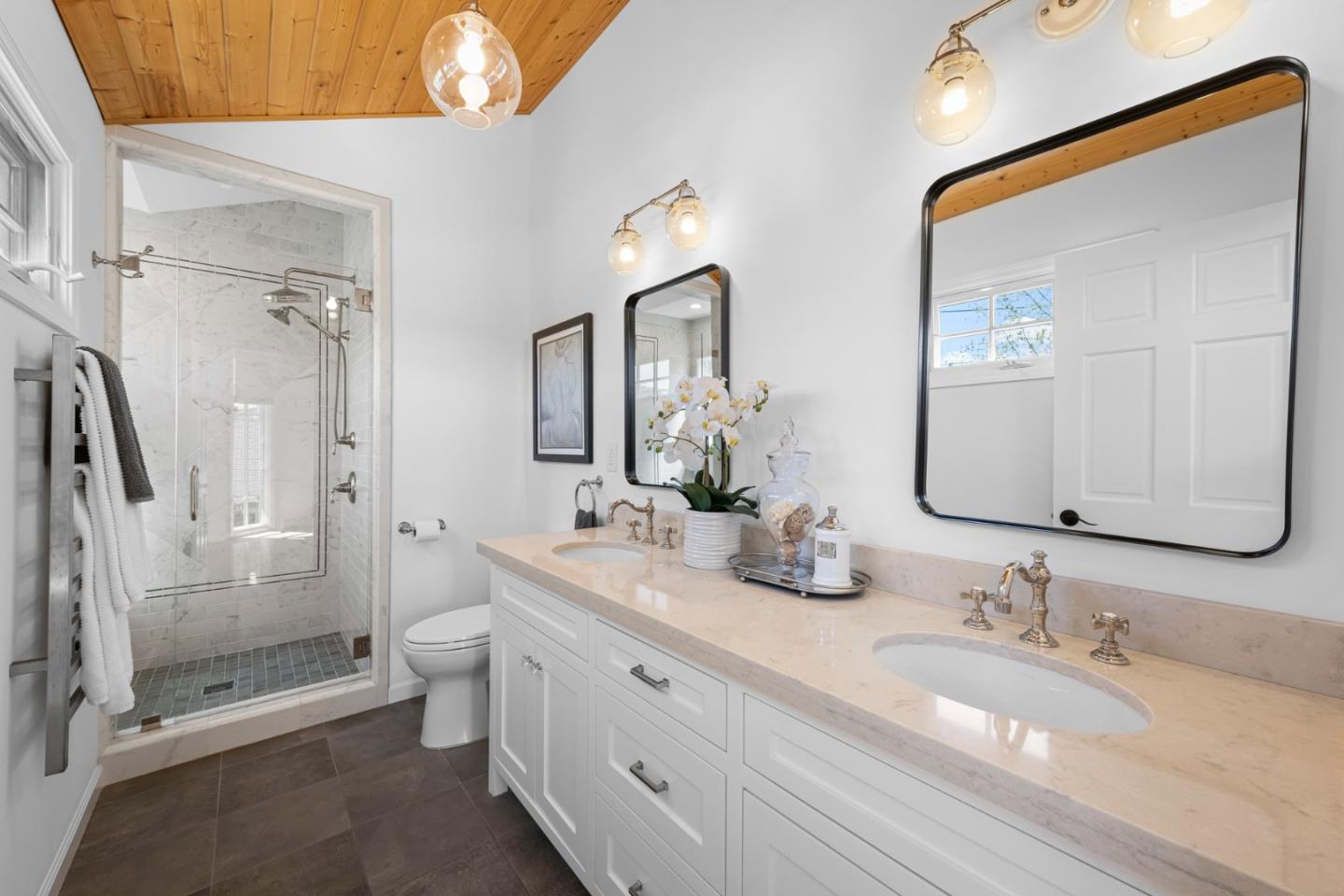 Detail Gallery Image 29 of 45 For 17705 Vista Ave, Monte Sereno,  CA 95030 - 3 Beds | 3 Baths