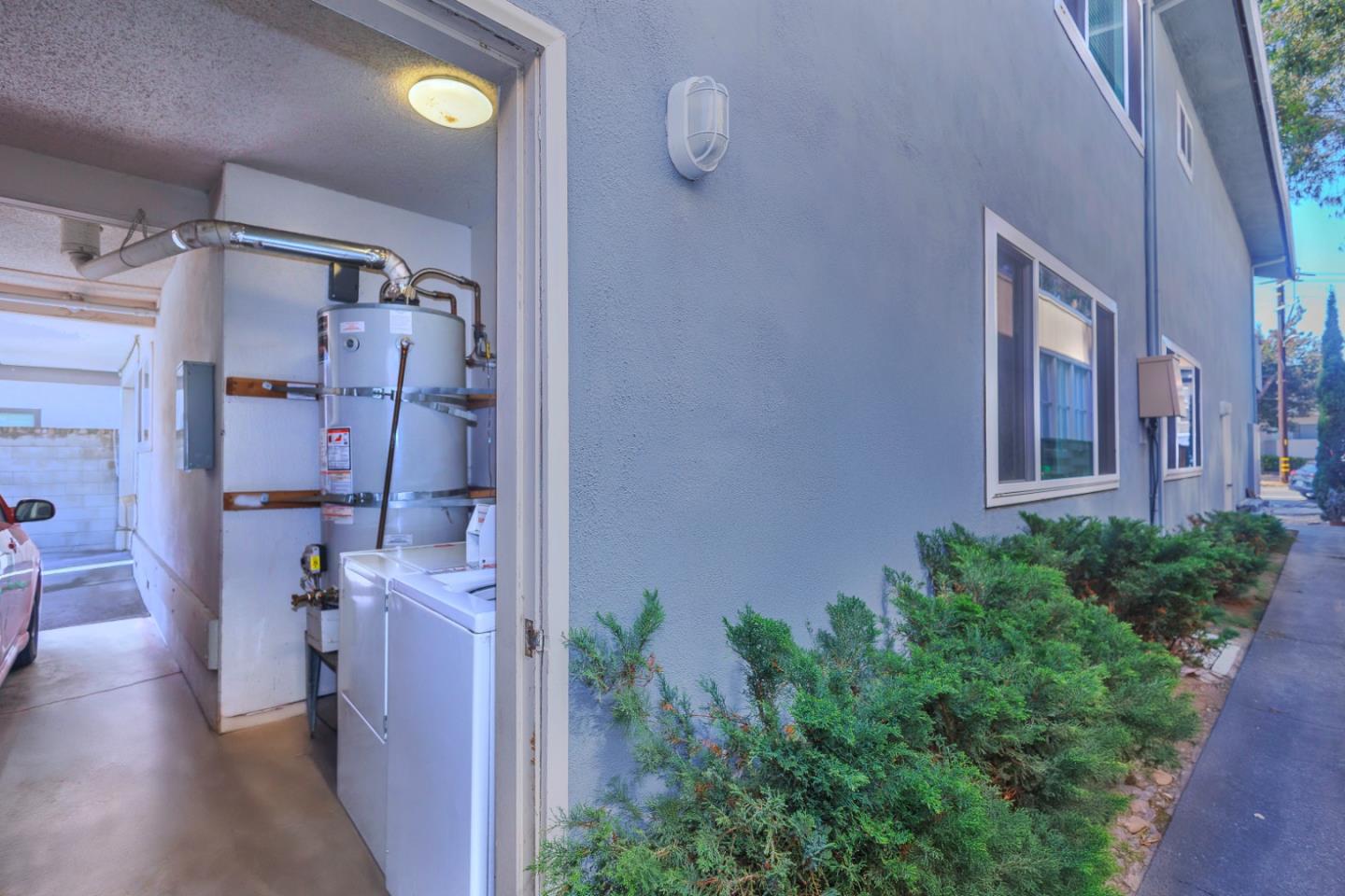 Detail Gallery Image 10 of 12 For 124 El Camino Real, Burlingame,  CA 94010 - – Beds | – Baths