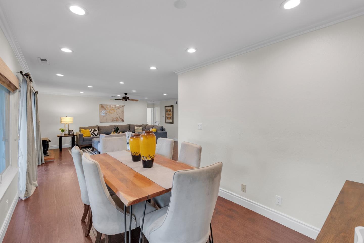 Detail Gallery Image 5 of 29 For 415 Fenton, San Jose,  CA 95127 - 3 Beds | 2 Baths