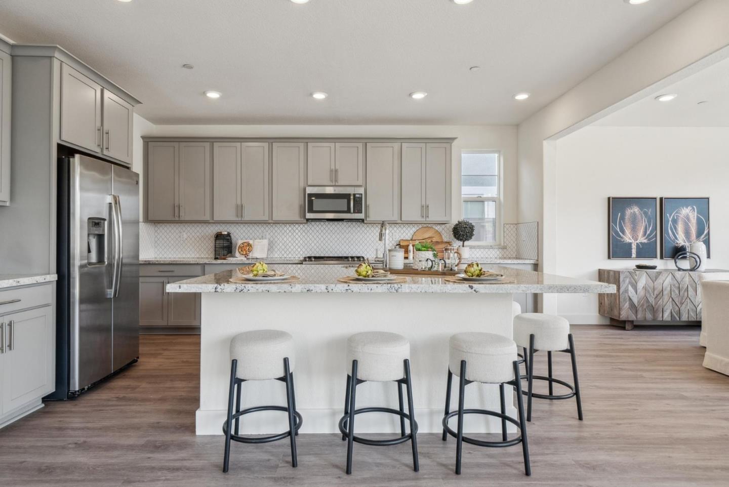 Detail Gallery Image 26 of 75 For 2574 Luna Ave, Tracy,  CA 95377 - 4 Beds | 3 Baths