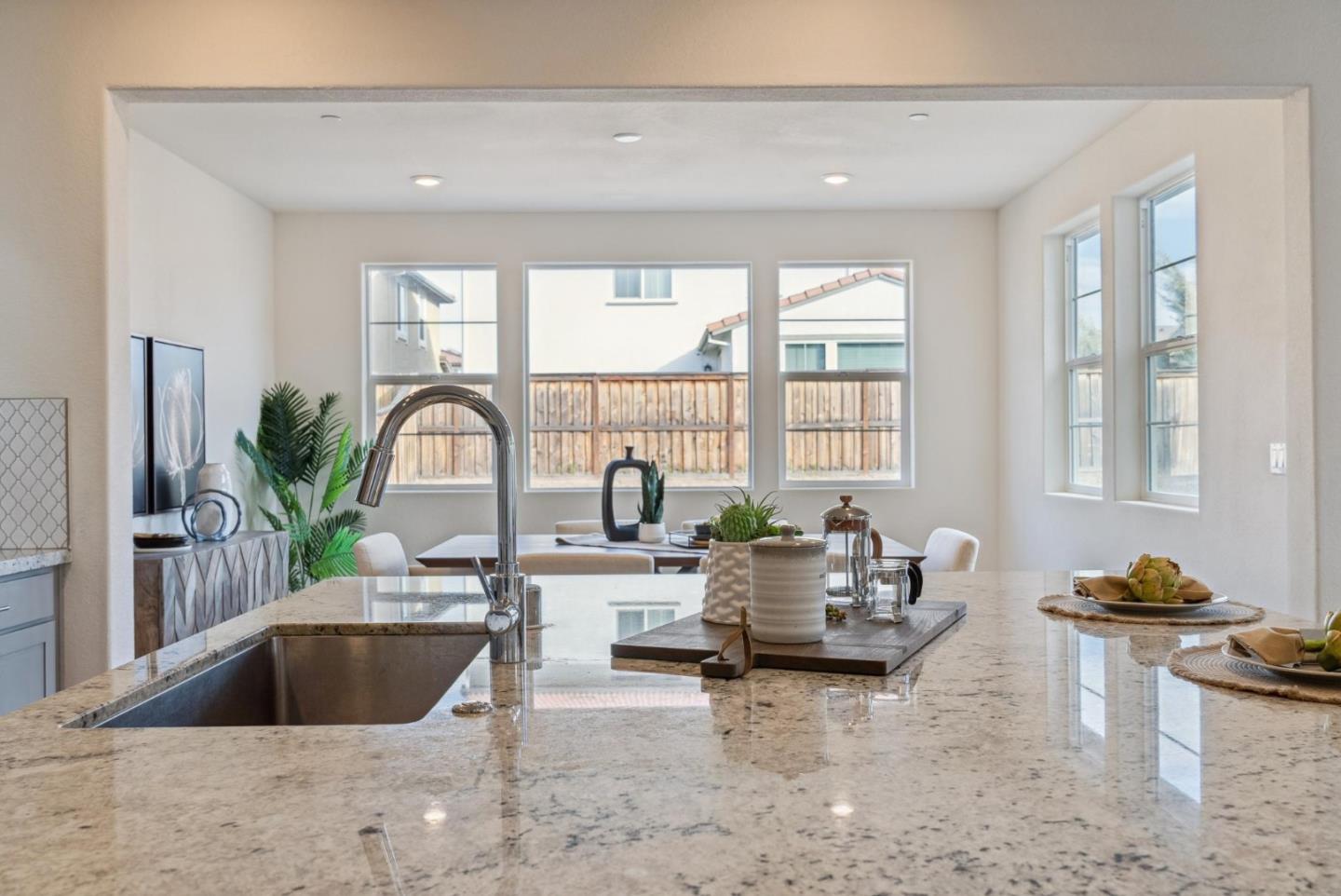 Detail Gallery Image 30 of 75 For 2574 Luna Ave, Tracy,  CA 95377 - 4 Beds | 3 Baths