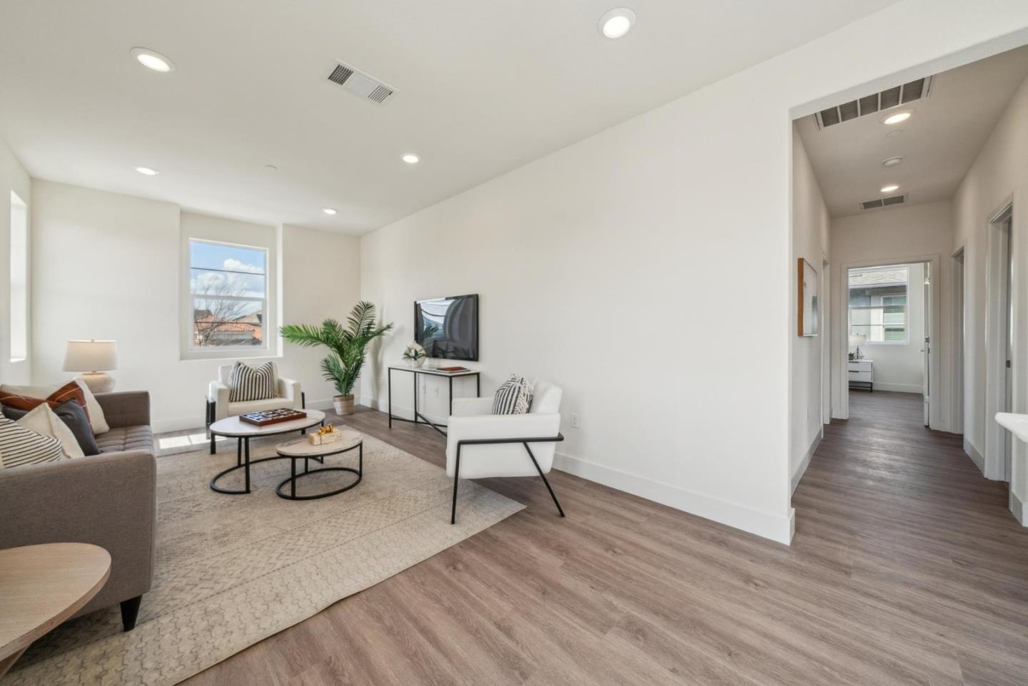 Detail Gallery Image 44 of 75 For 2574 Luna Ave, Tracy,  CA 95377 - 4 Beds | 3 Baths