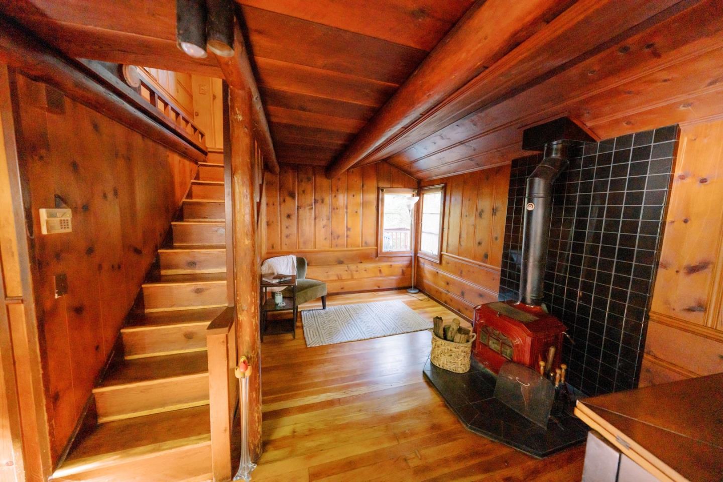 Detail Gallery Image 2 of 27 For 819 Brookside Way, Felton,  CA 95018 - 1 Beds | 1 Baths