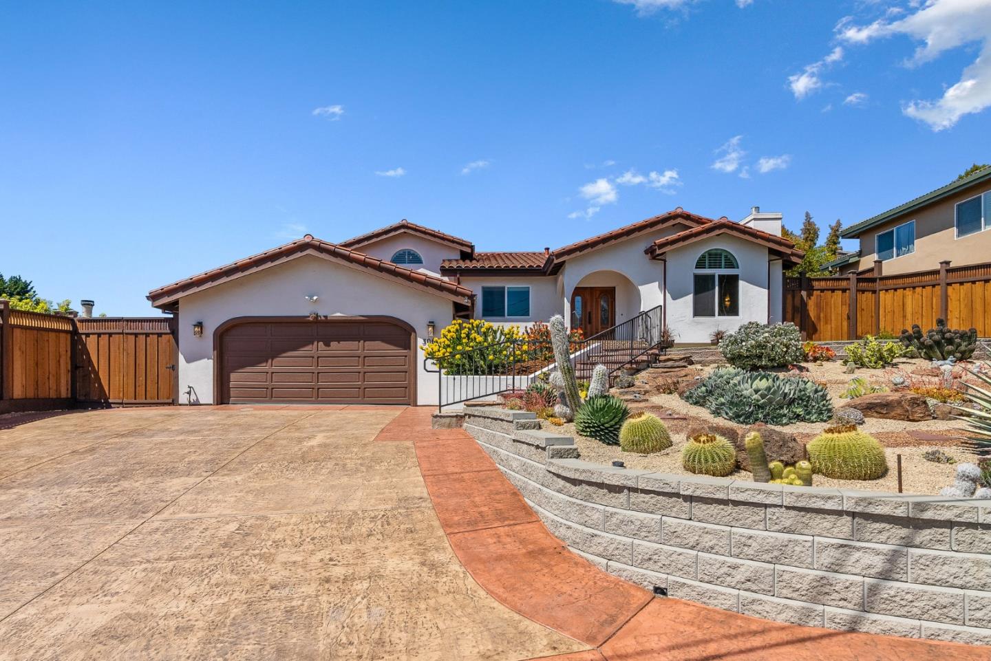 Detail Gallery Image 4 of 51 For 3067 Terrace Dr, Aptos,  CA 95003 - 4 Beds | 2/1 Baths