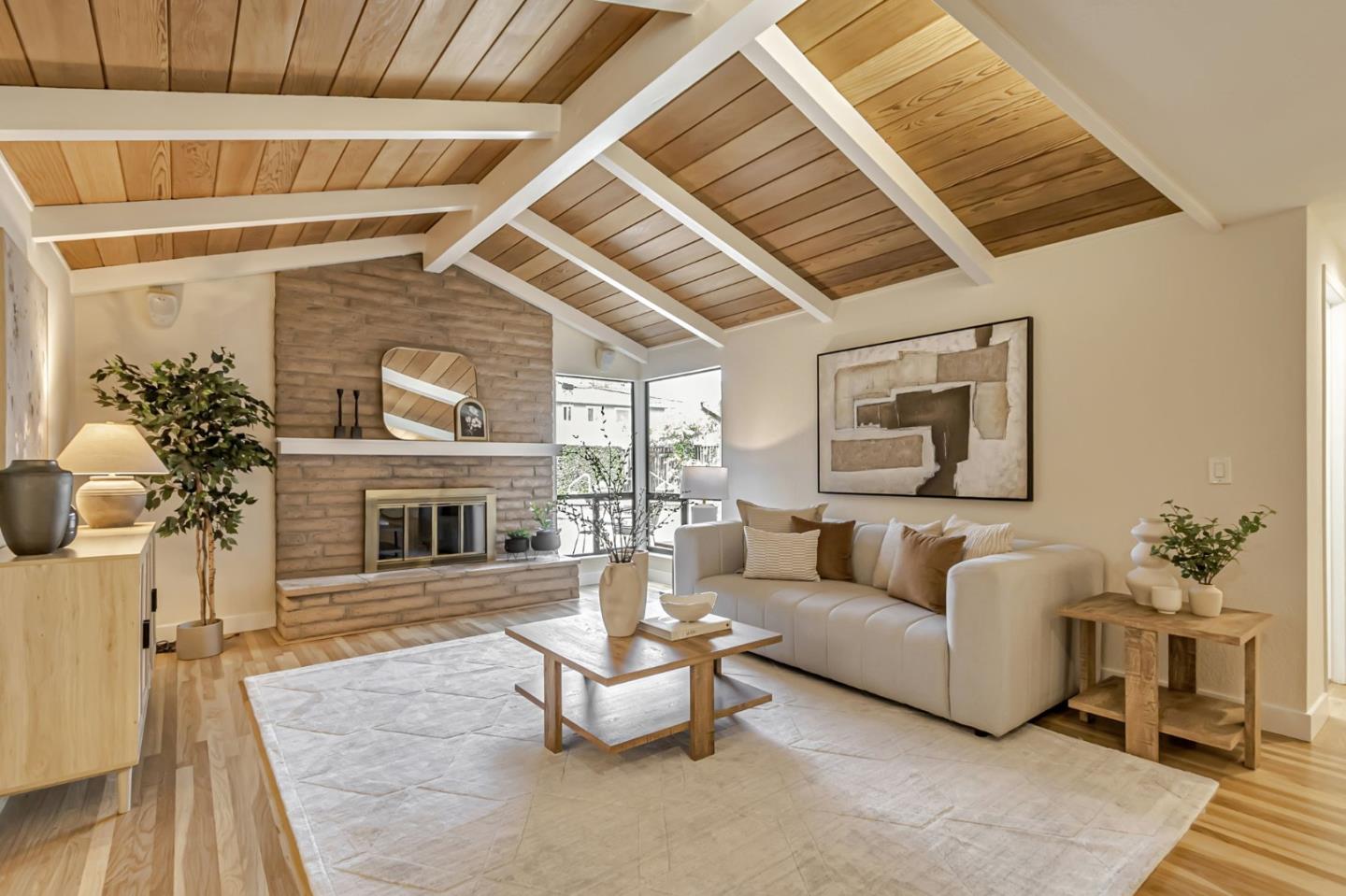 Detail Gallery Image 5 of 38 For 1271 Avis Dr, San Jose,  CA 95126 - 4 Beds | 2 Baths