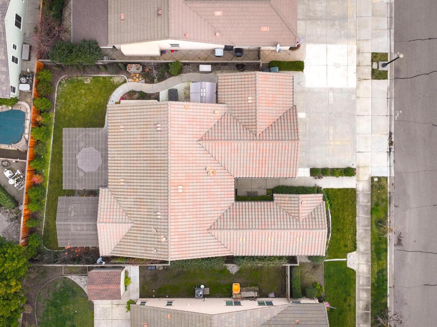 Detail Gallery Image 2 of 38 For 2532 Laurel Ridge Ct, Oakdale,  CA 95361 - 4 Beds | 2 Baths