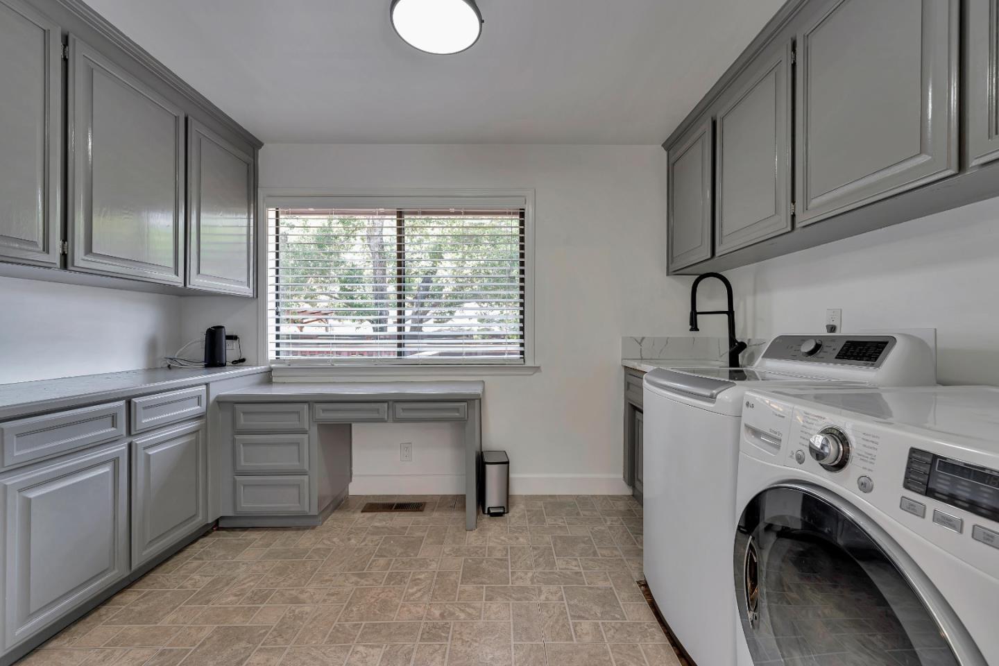 Detail Gallery Image 23 of 49 For 17255 Holiday Dr, Morgan Hill,  CA 95037 - 4 Beds | 3/1 Baths