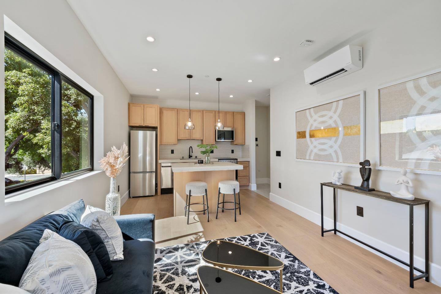 Detail Gallery Image 28 of 44 For 326 S Henry Ave, San Jose,  CA 95117 - 5 Beds | 5/1 Baths