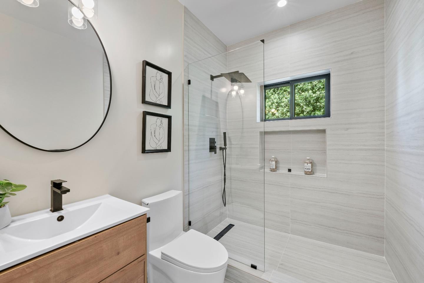 Detail Gallery Image 30 of 44 For 326 S Henry Ave, San Jose,  CA 95117 - 5 Beds | 5/1 Baths