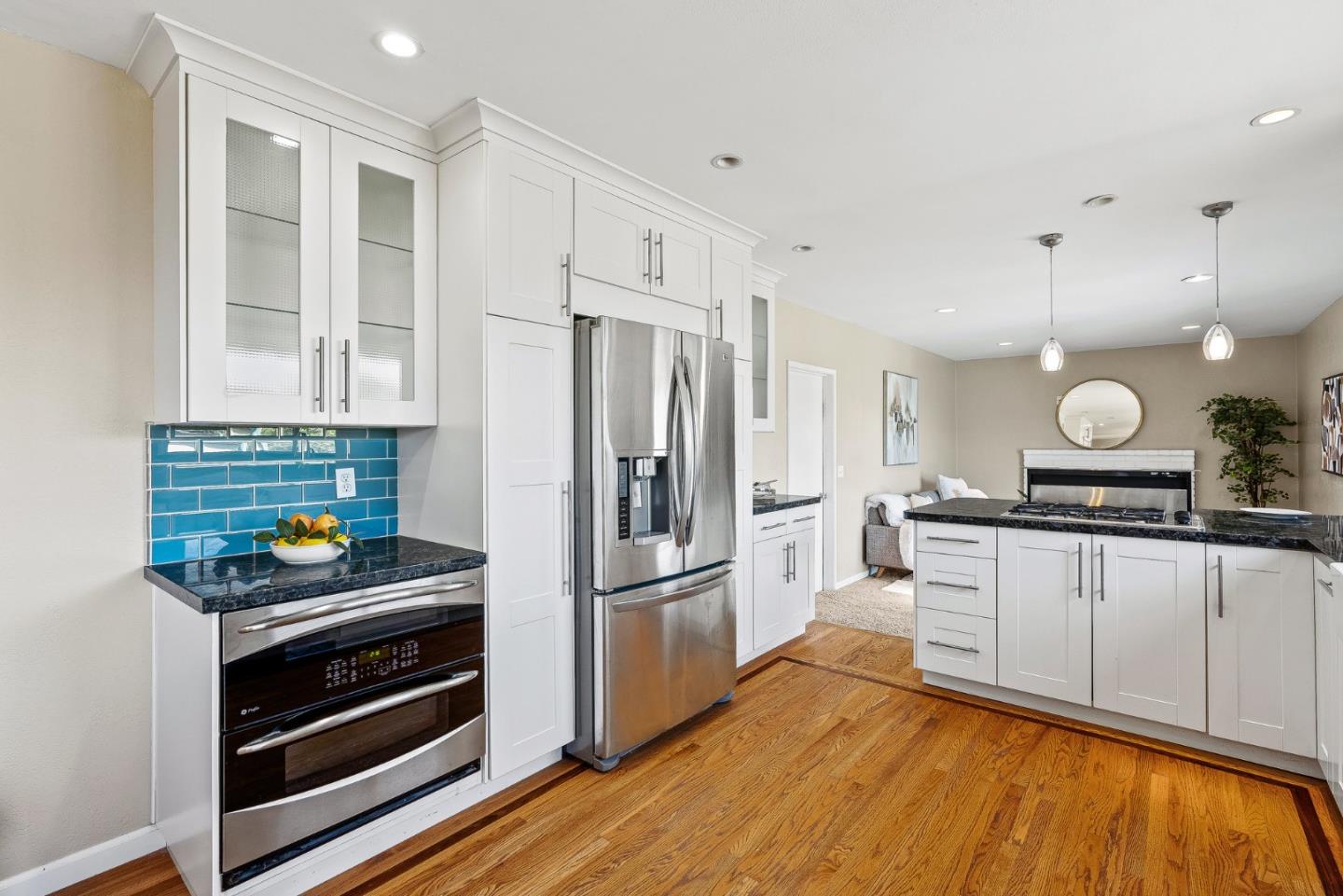Detail Gallery Image 11 of 41 For 475 Larson Ct, Marina,  CA 93933 - 3 Beds | 2 Baths