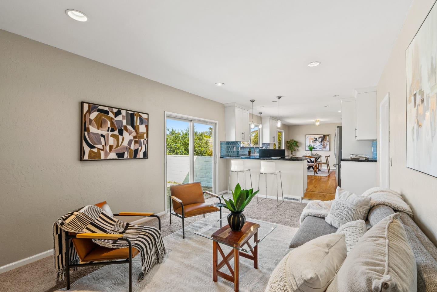Detail Gallery Image 20 of 41 For 475 Larson Ct, Marina,  CA 93933 - 3 Beds | 2 Baths