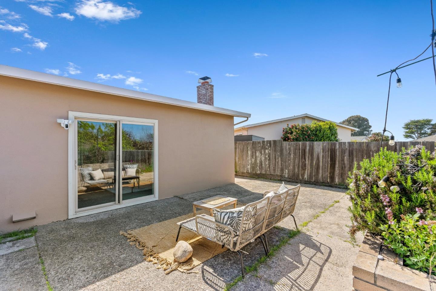Detail Gallery Image 28 of 41 For 475 Larson Ct, Marina,  CA 93933 - 3 Beds | 2 Baths