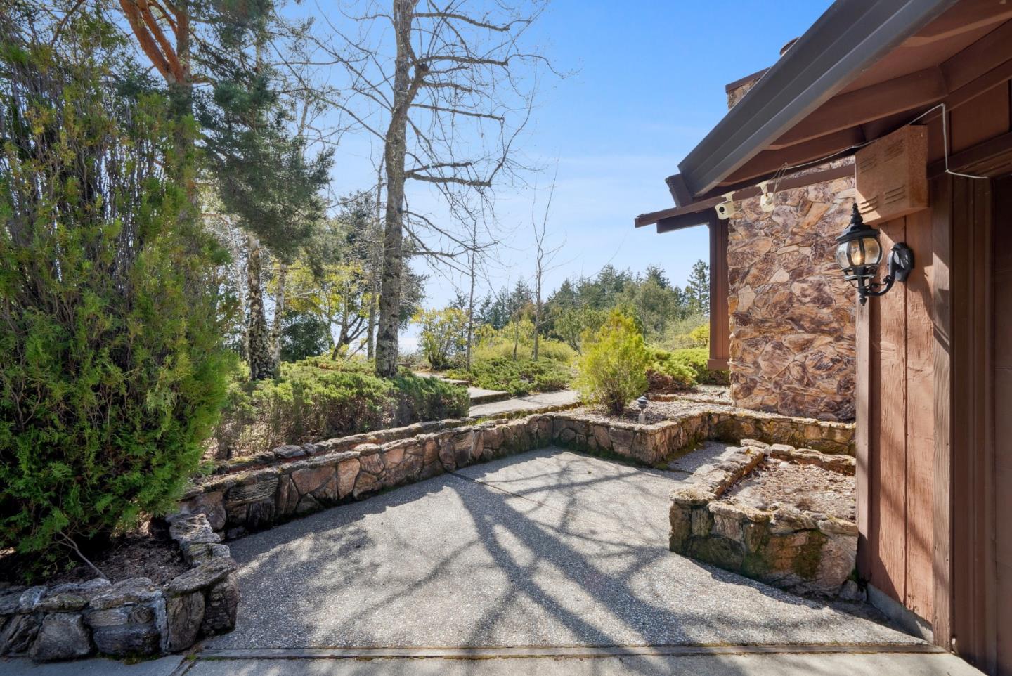 Detail Gallery Image 8 of 56 For 22324 Riva Ridge Rd, Los Gatos,  CA 95033 - 3 Beds | 3 Baths