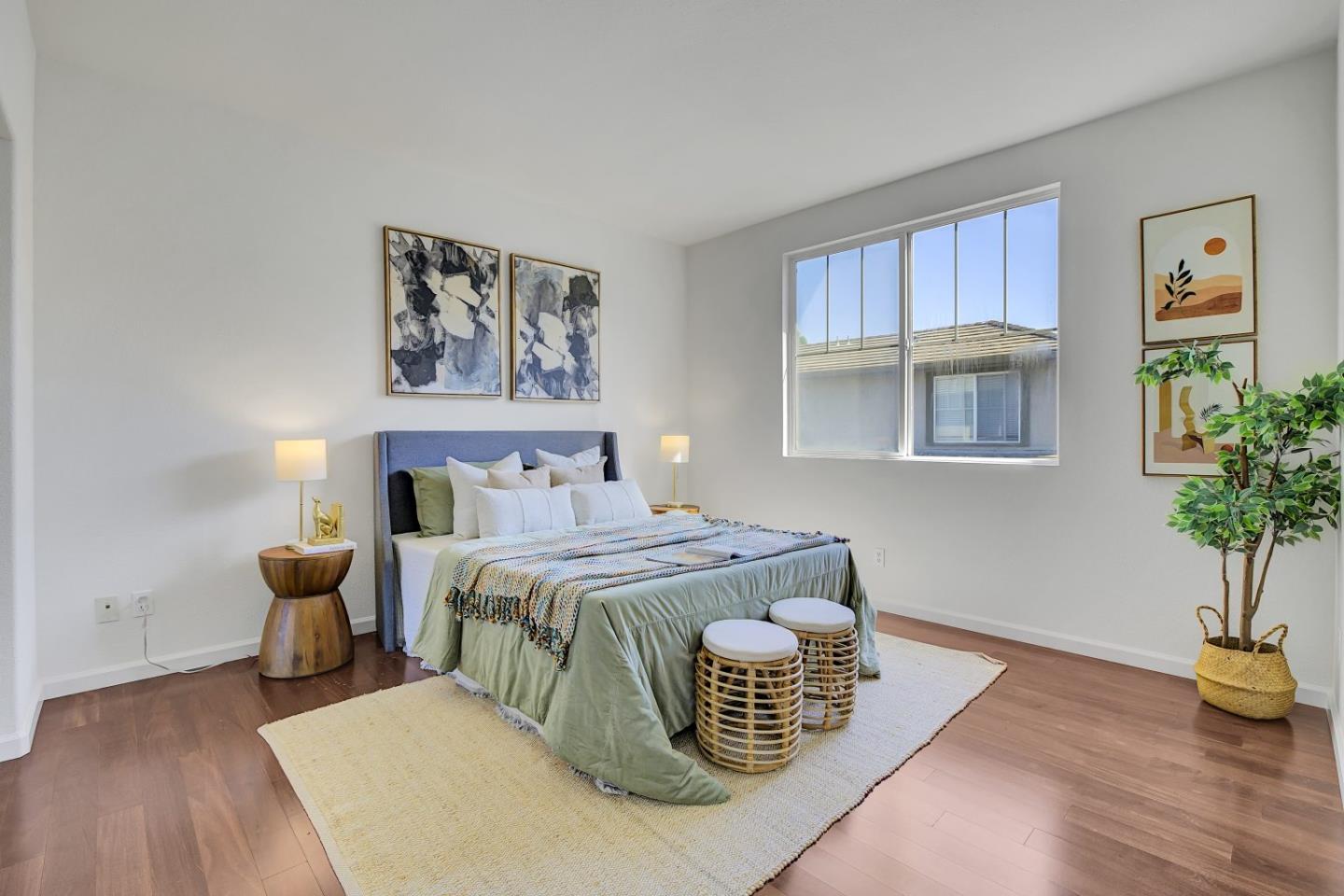 Detail Gallery Image 14 of 32 For 892 Towne Dr, Milpitas,  CA 95035 - 2 Beds | 2/1 Baths