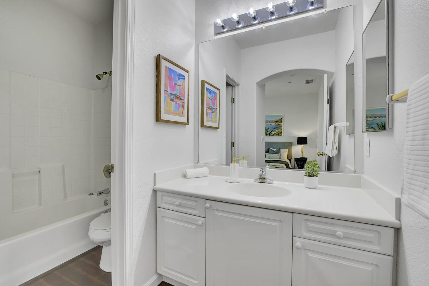Detail Gallery Image 18 of 32 For 892 Towne Dr, Milpitas,  CA 95035 - 2 Beds | 2/1 Baths