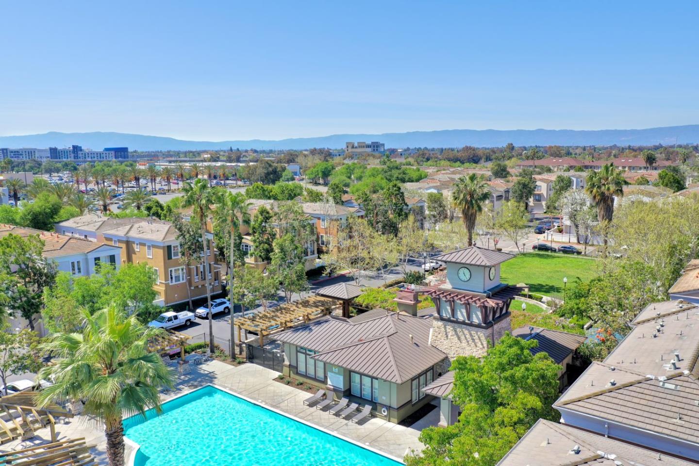 Detail Gallery Image 22 of 32 For 892 Towne Dr, Milpitas,  CA 95035 - 2 Beds | 2/1 Baths