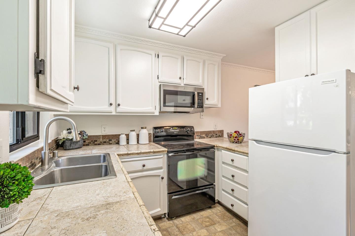 Detail Gallery Image 13 of 42 For 1149 Bird Ave #3,  San Jose,  CA 95125 - 2 Beds | 2 Baths