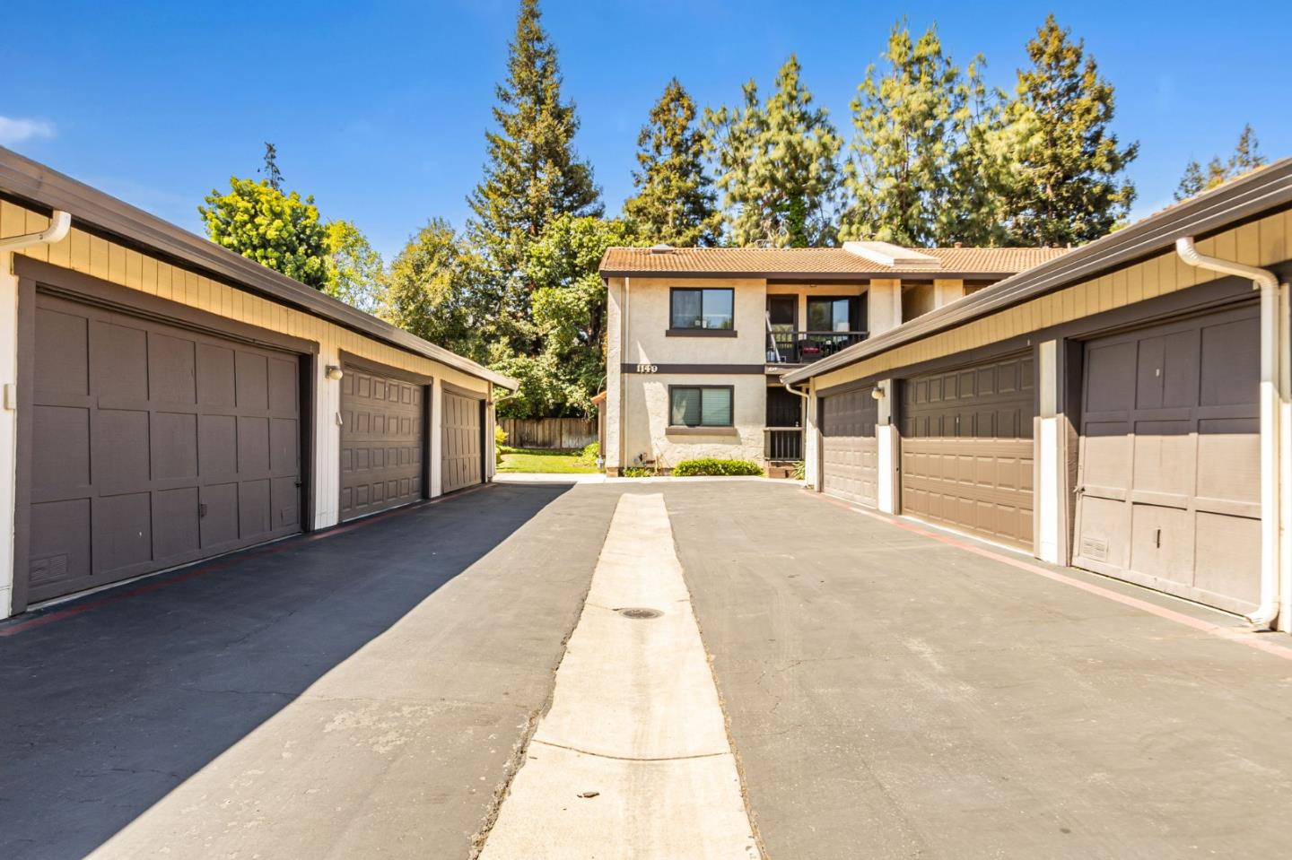 Detail Gallery Image 3 of 42 For 1149 Bird Ave #3,  San Jose,  CA 95125 - 2 Beds | 2 Baths