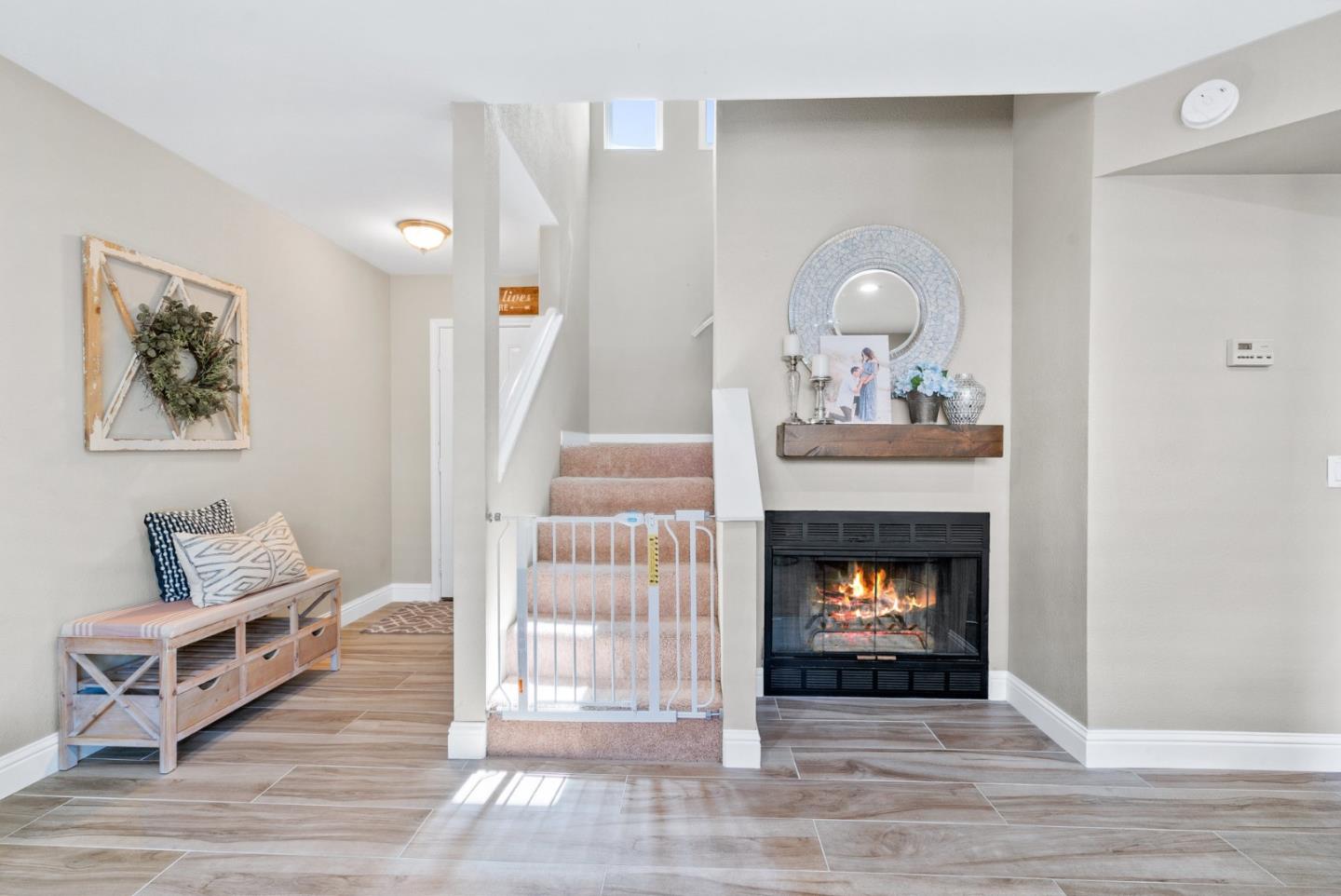 Detail Gallery Image 14 of 39 For 110 Brookshire Dr, Watsonville,  CA 95076 - 3 Beds | 2/1 Baths