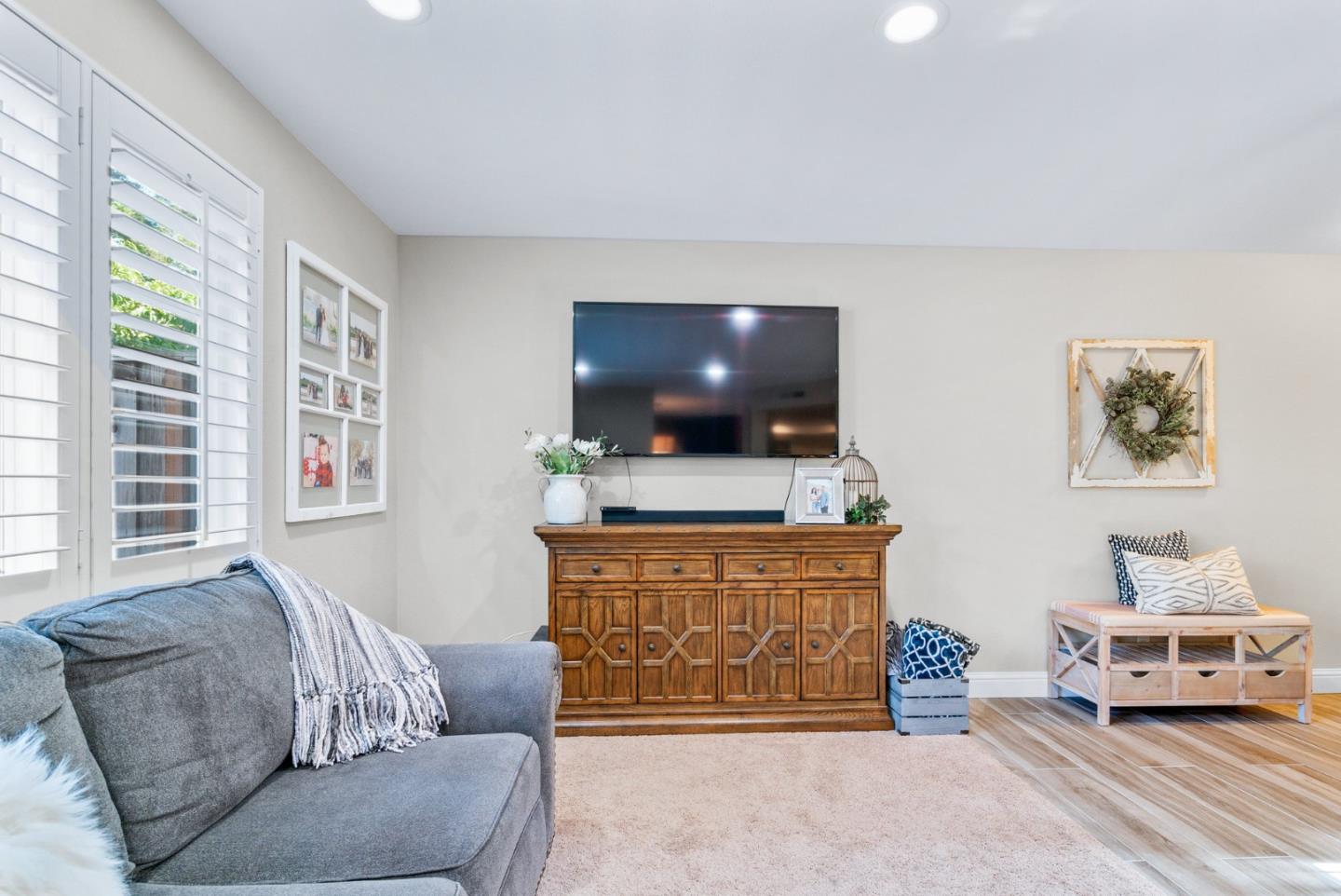 Detail Gallery Image 21 of 39 For 110 Brookshire Dr, Watsonville,  CA 95076 - 3 Beds | 2/1 Baths