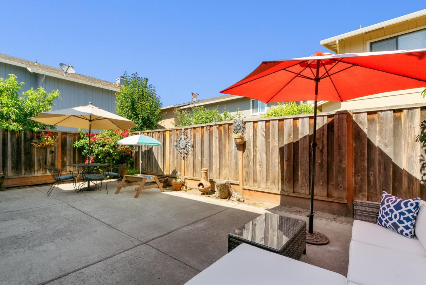 Detail Gallery Image 34 of 39 For 110 Brookshire Dr, Watsonville,  CA 95076 - 3 Beds | 2/1 Baths