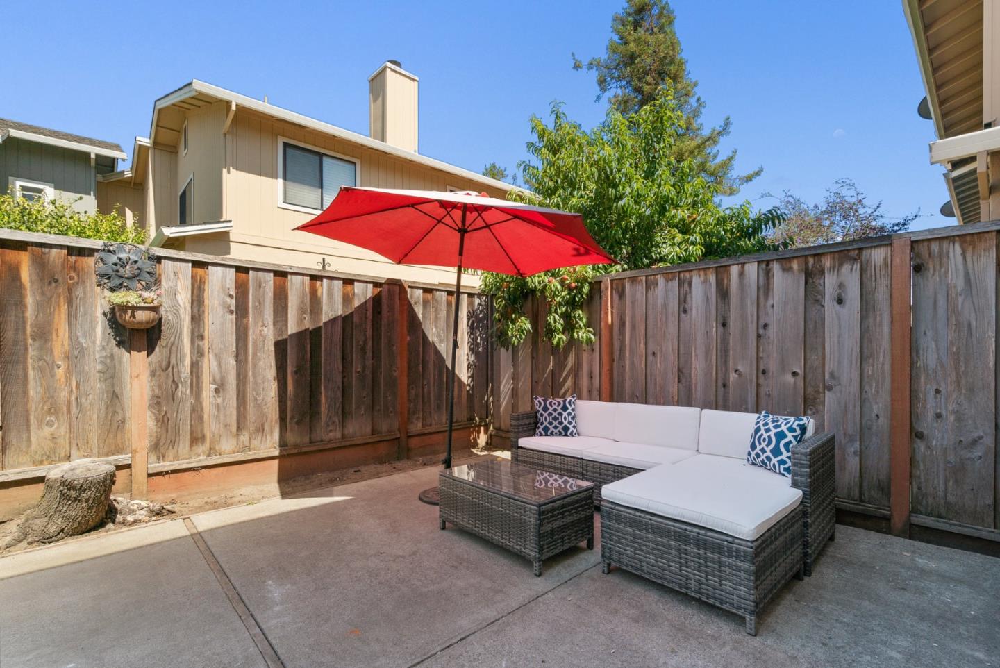 Detail Gallery Image 35 of 39 For 110 Brookshire Dr, Watsonville,  CA 95076 - 3 Beds | 2/1 Baths