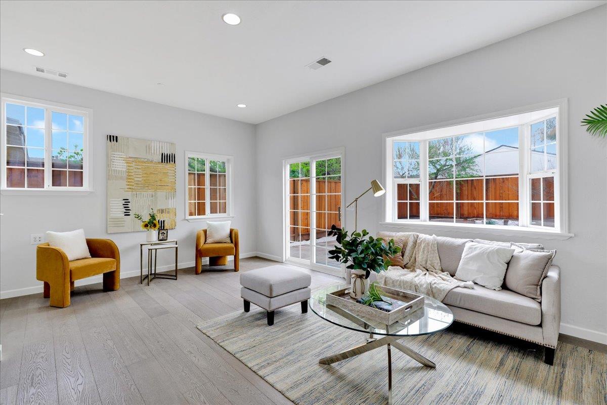 Detail Gallery Image 15 of 49 For 824 Acacia Ave, Sunnyvale,  CA 94086 - 3 Beds | 2 Baths