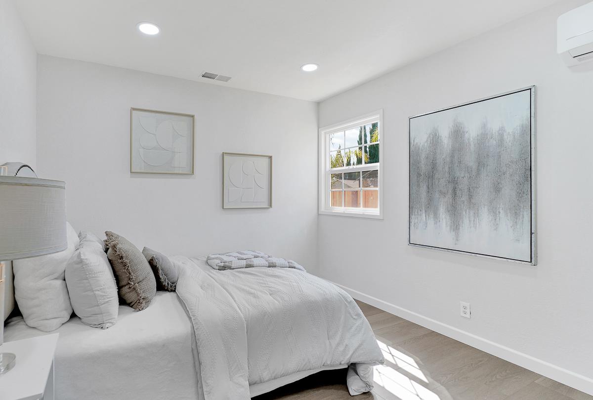 Detail Gallery Image 26 of 49 For 824 Acacia Ave, Sunnyvale,  CA 94086 - 3 Beds | 2 Baths