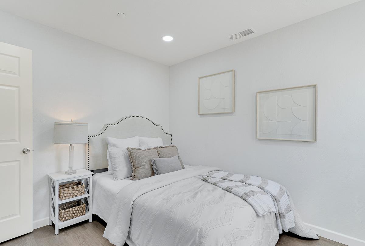 Detail Gallery Image 27 of 49 For 824 Acacia Ave, Sunnyvale,  CA 94086 - 3 Beds | 2 Baths