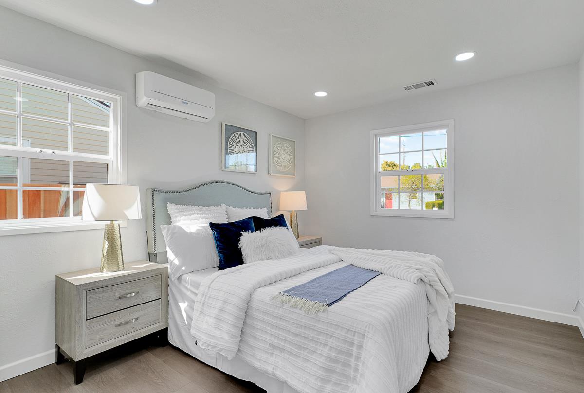 Detail Gallery Image 31 of 49 For 824 Acacia Ave, Sunnyvale,  CA 94086 - 3 Beds | 2 Baths