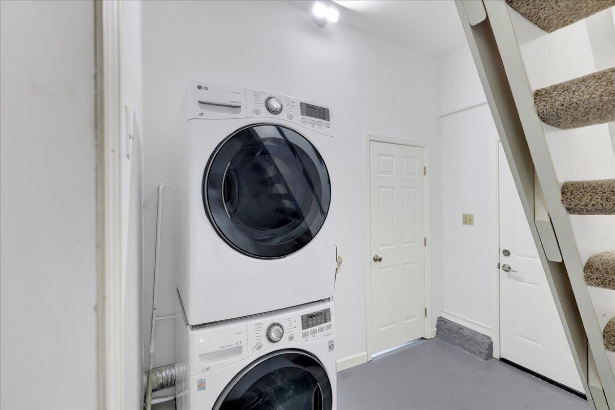 Detail Gallery Image 34 of 49 For 824 Acacia Ave, Sunnyvale,  CA 94086 - 3 Beds | 2 Baths